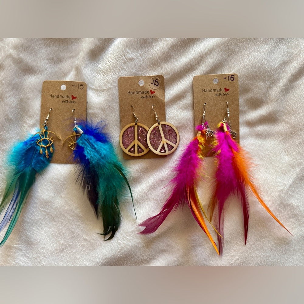 Colorful Feather and Peace Sign Earrings Set